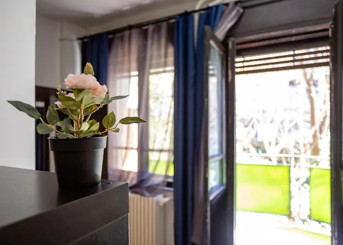 Newberry With Balcony Apartament Budapeszt