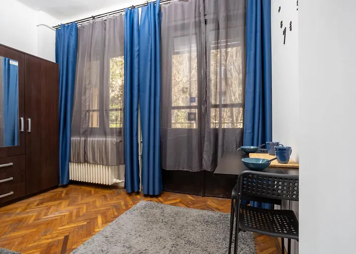 Newberry With Balcony Budapesta